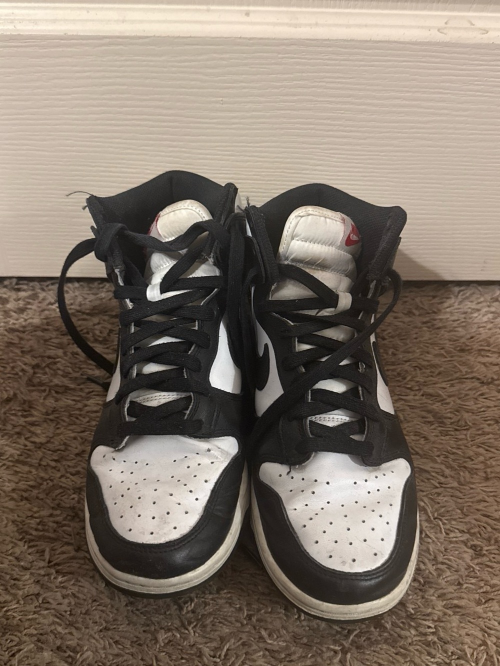 Nike panda dunks shoes